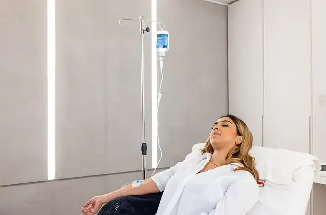 Experience Premium IV Drip Therapy in Dubai at Modern Aestheticss